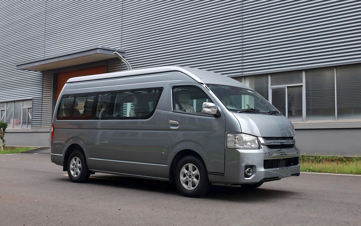 RHD Pure Electric Light Bus